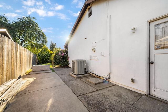 5921 Brittany Way, Citrus Heights, CA 95610