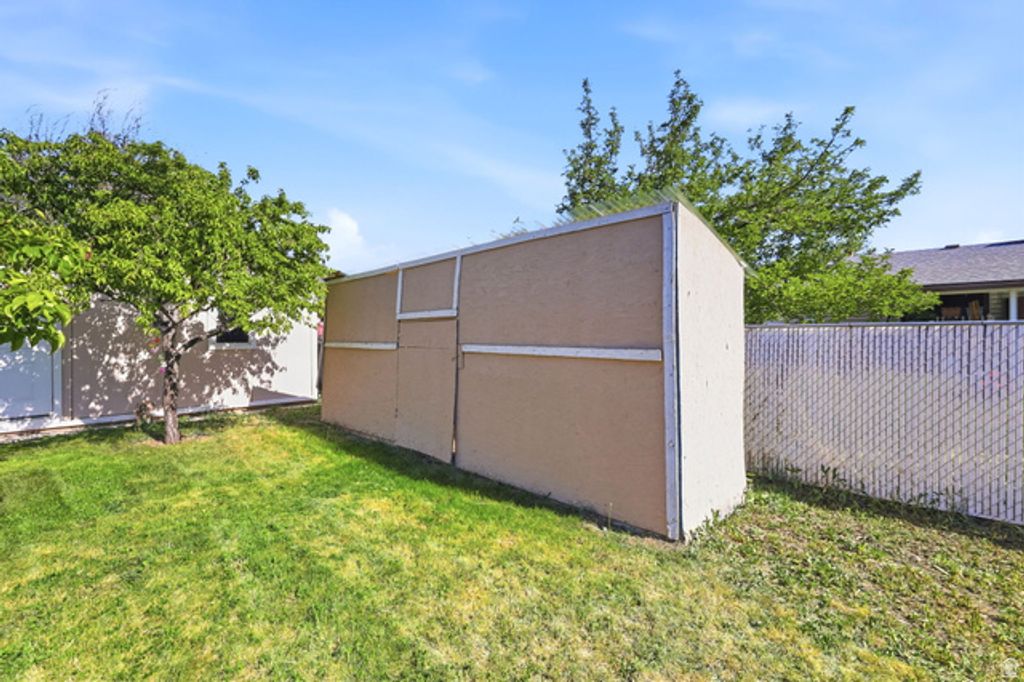 Image 37 of property listing at 1380 E 550 S, Spanish Fork, UT 84660