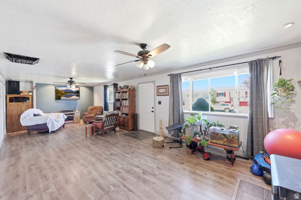 Image 6 of property listing at 1380 E 550 S, Spanish Fork, UT 84660
