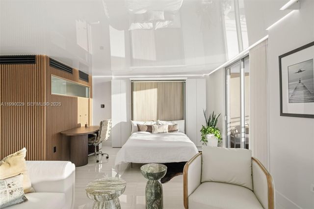 5555 Collins Ave 16H, Miami Beach, FL 33140