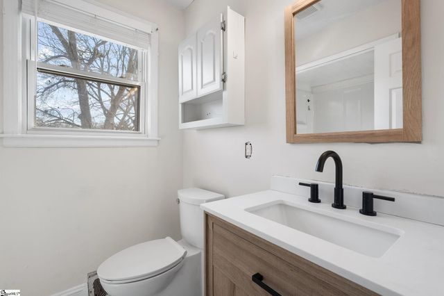 105 Mauldin Circle, Mauldin, SC 29662