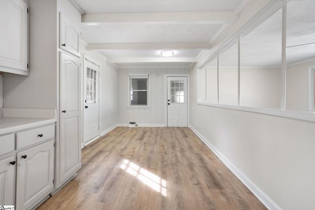 105 Mauldin Circle, Mauldin, SC 29662