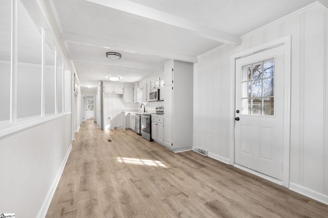 105 Mauldin Circle, Mauldin, SC 29662