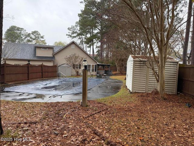 104 Dundee Court, Jacksonville, NC 28546