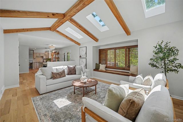 6102 S Lima Way, Englewood, CO 80111