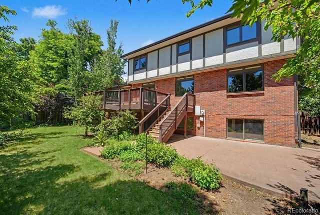 6102 S Lima Way, Englewood, CO 80111