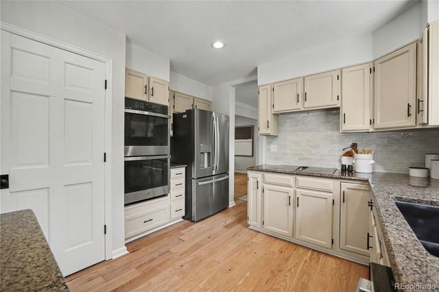 6102 S Lima Way, Englewood, CO 80111