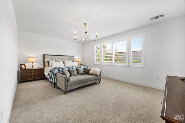 2302 Penley Court, Bakersfield, CA 93311