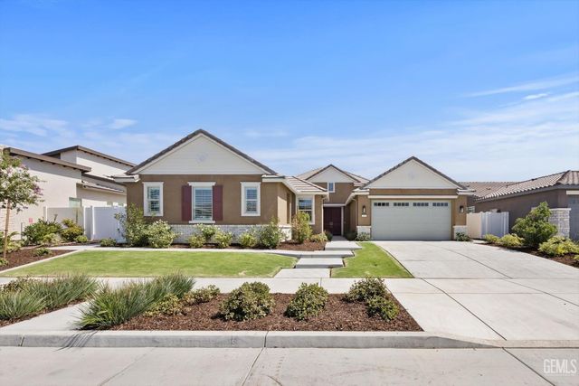 2302 Penley Court, Bakersfield, CA 93311