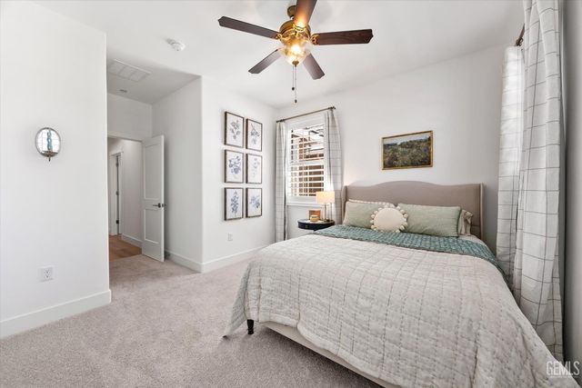 2302 Penley Court, Bakersfield, CA 93311
