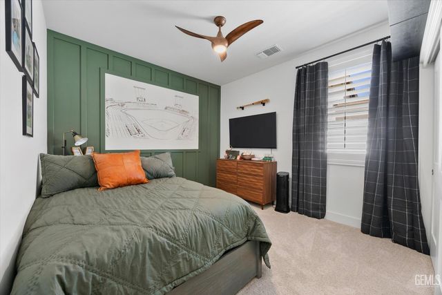 2302 Penley Court, Bakersfield, CA 93311