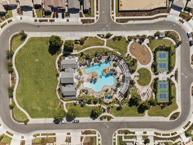 2302 Penley Court, Bakersfield, CA 93311