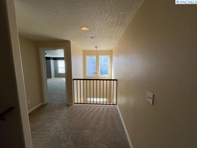 5206 Spirea Dr, West Richland, WA 99352