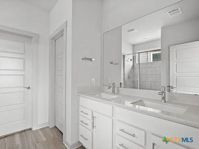 333 Fairfax Avenue, San Marcos, TX 78666