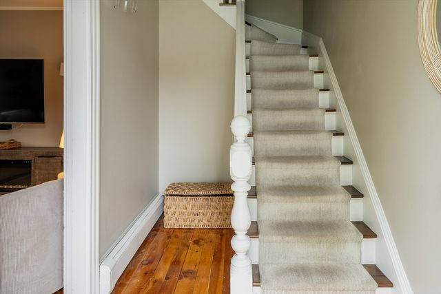 101 Bartholomew St, Peabody, MA 01960