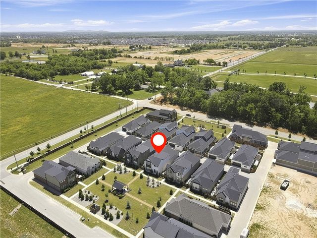 3501 SW Awakening Avenue, Bentonville, AR 72713
