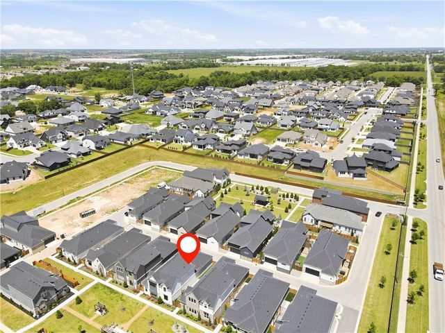 3501 SW Awakening Avenue, Bentonville, AR 72713