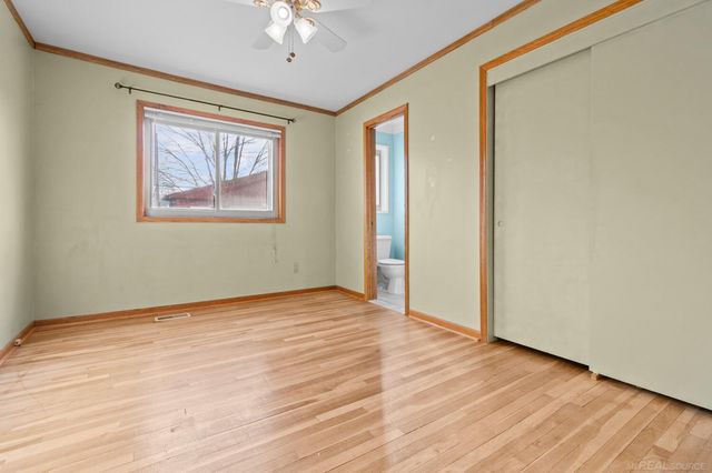 21518 Briarcliff Street, St Clair Shores, MI 48082