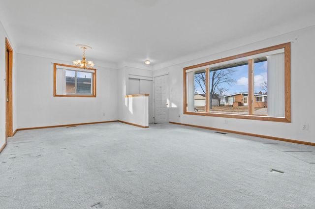 21518 Briarcliff Street, St Clair Shores, MI 48082