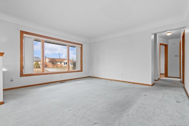 21518 Briarcliff Street, St Clair Shores, MI 48082