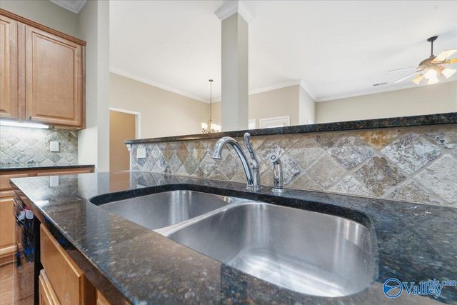 114 Parkview Drive, Meridianville, AL 35759