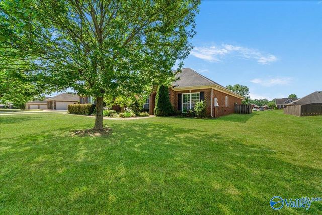 114 Parkview Drive, Meridianville, AL 35759