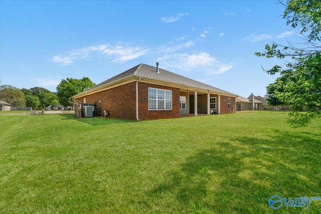 114 Parkview Drive, Meridianville, AL 35759