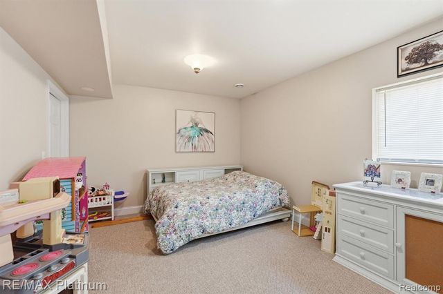 2428 Fisher Road, Howell, MI 48855
