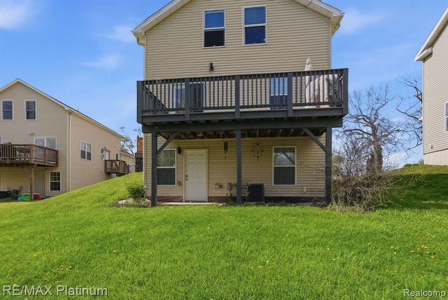 2428 Fisher Road, Howell, MI 48855