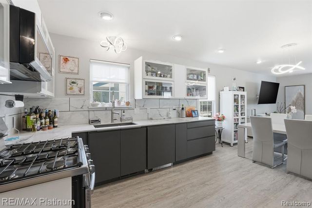 2428 Fisher Road, Howell, MI 48855