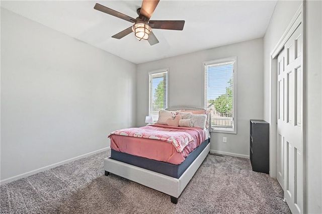 4204 SE Wingate Circle, Blue Springs, MO 64014