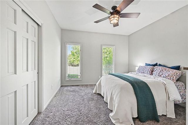 4204 SE Wingate Circle, Blue Springs, MO 64014