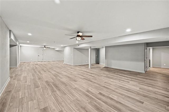 4204 SE Wingate Circle, Blue Springs, MO 64014