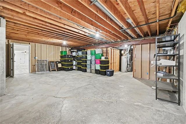 4204 SE Wingate Circle, Blue Springs, MO 64014