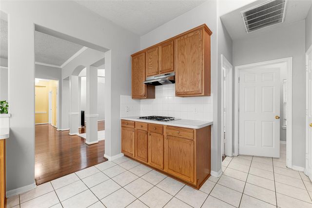 4903 Cedar Cove Drive, Baytown, TX 77521