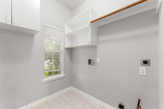 4903 Cedar Cove Drive, Baytown, TX 77521