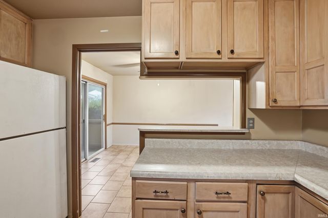 831 W Briarcliff Drive, Bloomington, IN 47404