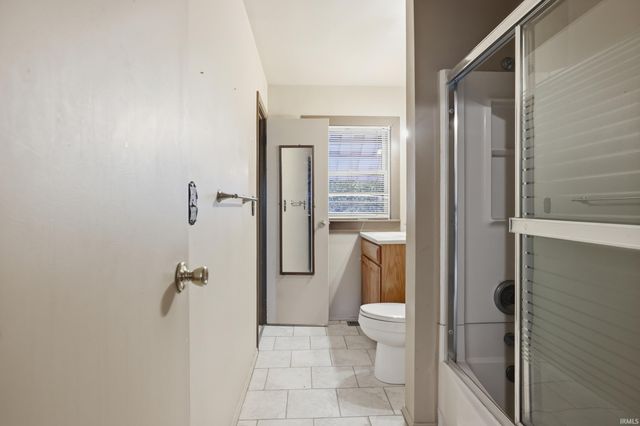 831 W Briarcliff Drive, Bloomington, IN 47404