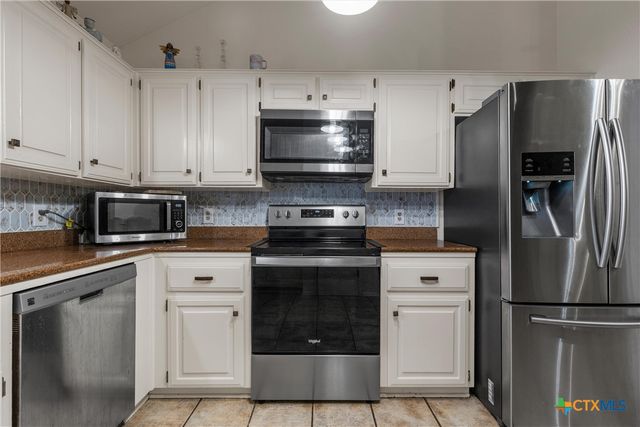 2723 Canyon Oaks Court, Temple, TX 76502