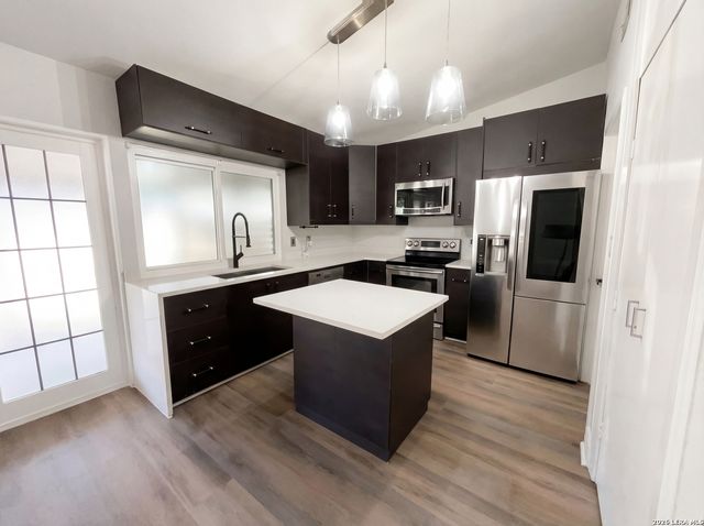 7913 Dry Canyon, Live Oak, TX 78233