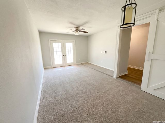 7913 Dry Canyon, Live Oak, TX 78233