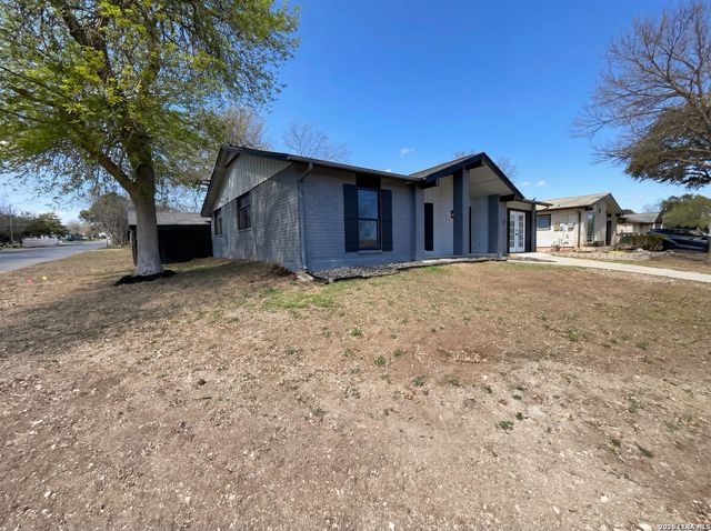 7913 Dry Canyon, Live Oak, TX 78233