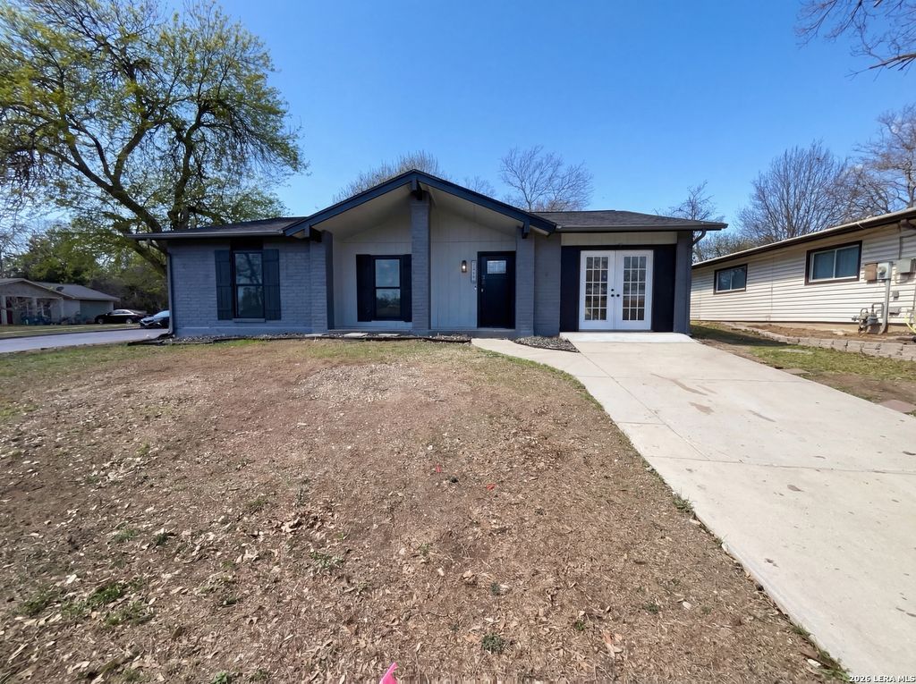 7913 Dry Canyon, Live Oak, TX 78233