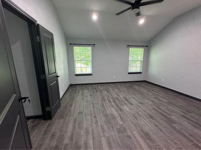 204 Clearwood Drive, Fort Worth, TX 76108