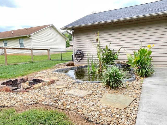 1629 Rivergate Drive, Sevierville, TN 37862