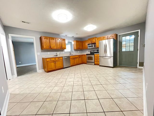 1629 Rivergate Drive, Sevierville, TN 37862