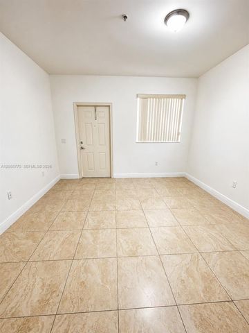 18120 NW 59th Avenue 203, Hialeah, FL 33015