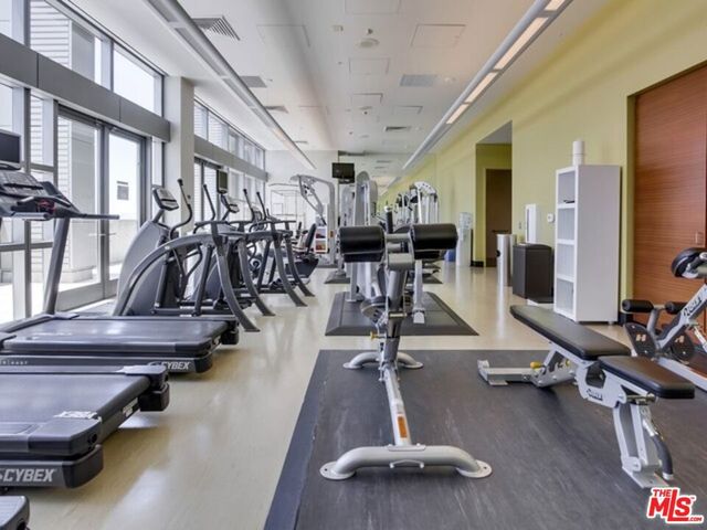 1155 S Grand Avenue 1111, Los Angeles, CA 90015