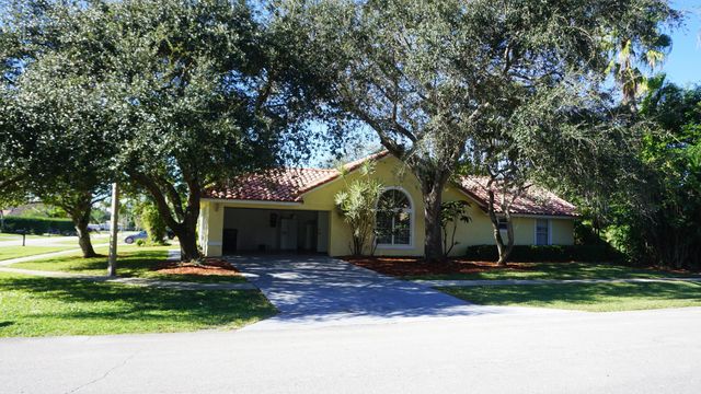 12629 Buckland Street, Wellington, FL 33414
