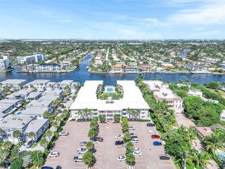 1198 Hillsboro Mile 212, Hillsboro Beach, FL 33062